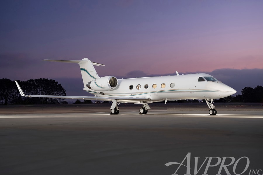Business jet
